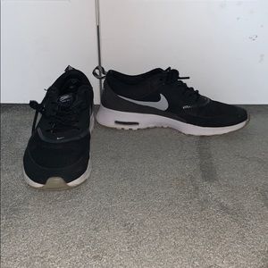NIKE air max Thea